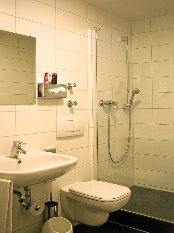 Sport- Und Tagungshotel Kenzingen Exterior photo