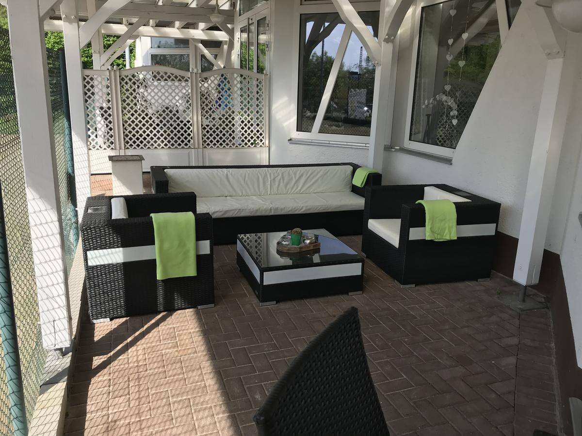 Sport- Und Tagungshotel Kenzingen Exterior photo
